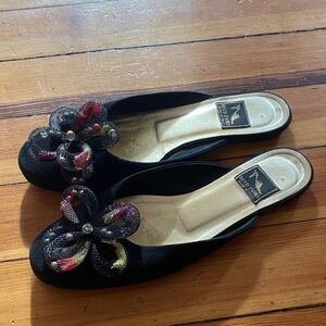 Vintage 90s Reed Evins Black suede Mules with Multicolor bead accent flats Italy